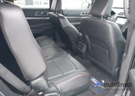 2019 Ford Explorer Sport z USA, uszkodzony, nr VIN 1FM5K8GT2KGA66750